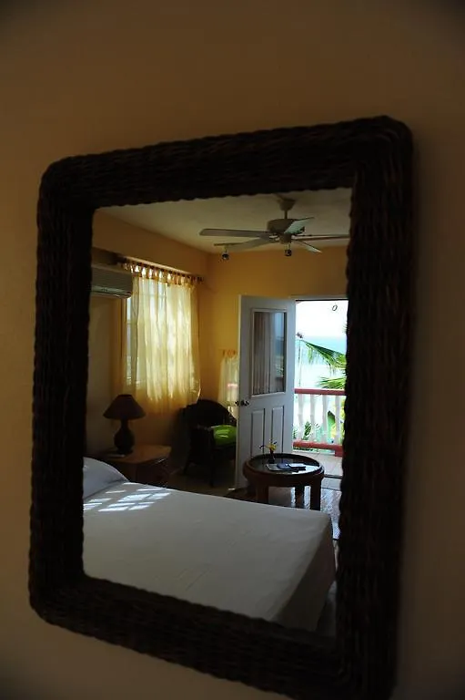 Saint Joseph'S House Hotel Union Island 0*,