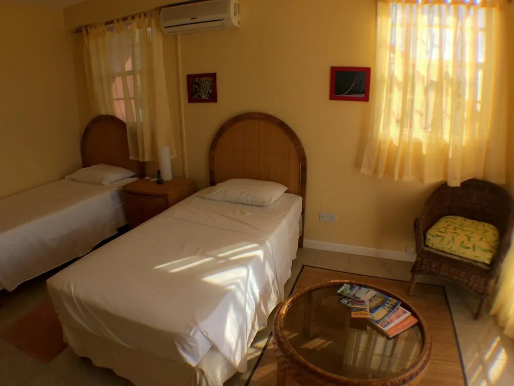 Saint Joseph'S House Hotel Union Island Vendégház